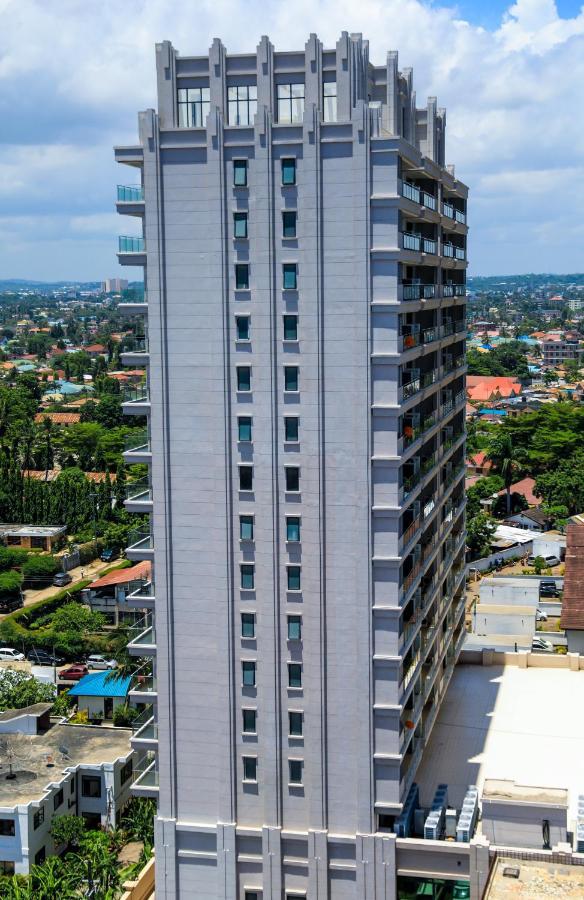 Lark Hotel Dar es Salaam Exterior foto